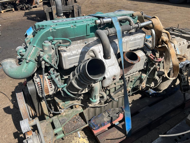 Volvo D7E290 - Engine: picture 3 Volvo D7E290 - Engine: picture 3