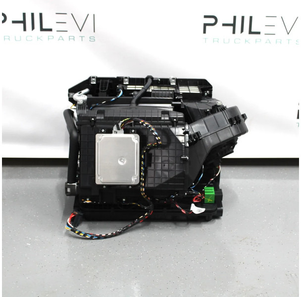 DAF CF Kachelhuis 2302626 Nieuw - Blower motor for Truck: picture 2 DAF CF Kachelhuis 2302626 Nieuw - Blower motor for Truck: picture 2