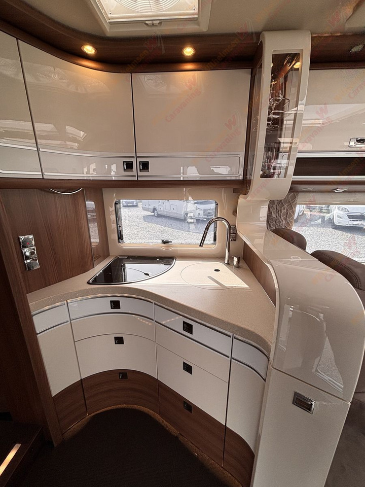 Integrated motorhome Carthago chic e-line I 61 XL LE *MJ 2025*ALDE*SKY*MB 5,5t: picture 12