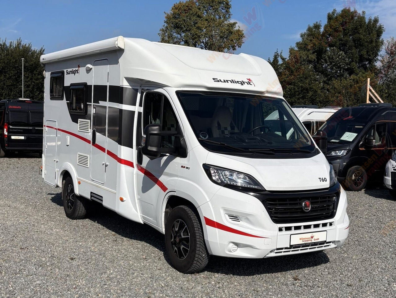 Sunlight T 60 Rüfa|Wechselrichter|Carplay - Semi-integrated motorhome: picture 1 Sunlight T 60 Rüfa|Wechselrichter|Carplay - Semi-integrated motorhome: picture 1