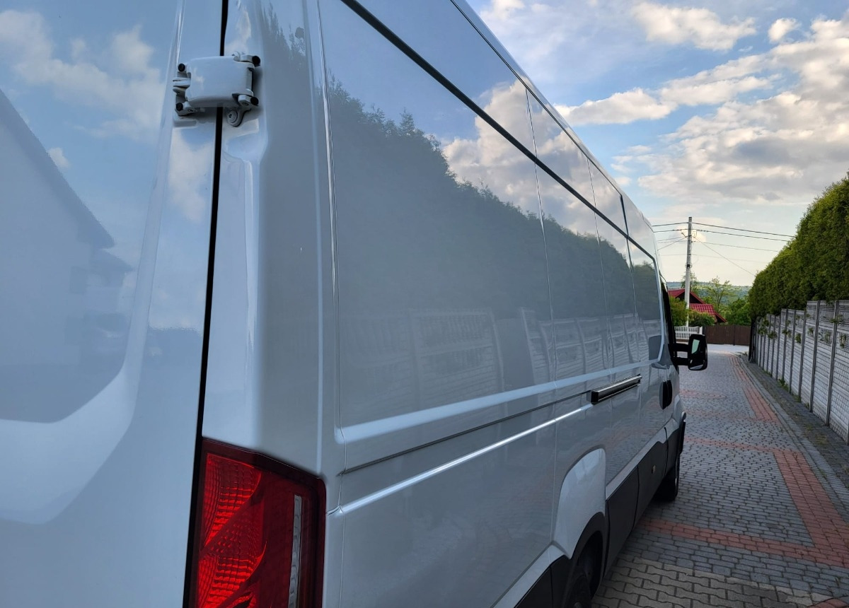 Iveco Iveco 180 Himatic 3.0 180hp Maxi -v Led -Xenon- v Led-Xenon - Panel van: picture 3 Iveco Iveco 180 Himatic 3.0 180hp Maxi -v Led -Xenon- v Led-Xenon - Panel van: picture 3