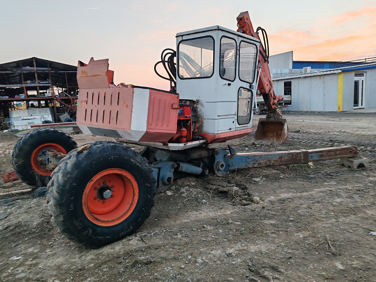 Walking excavator Paianjen Tigrone 6000 Turbo: picture 12