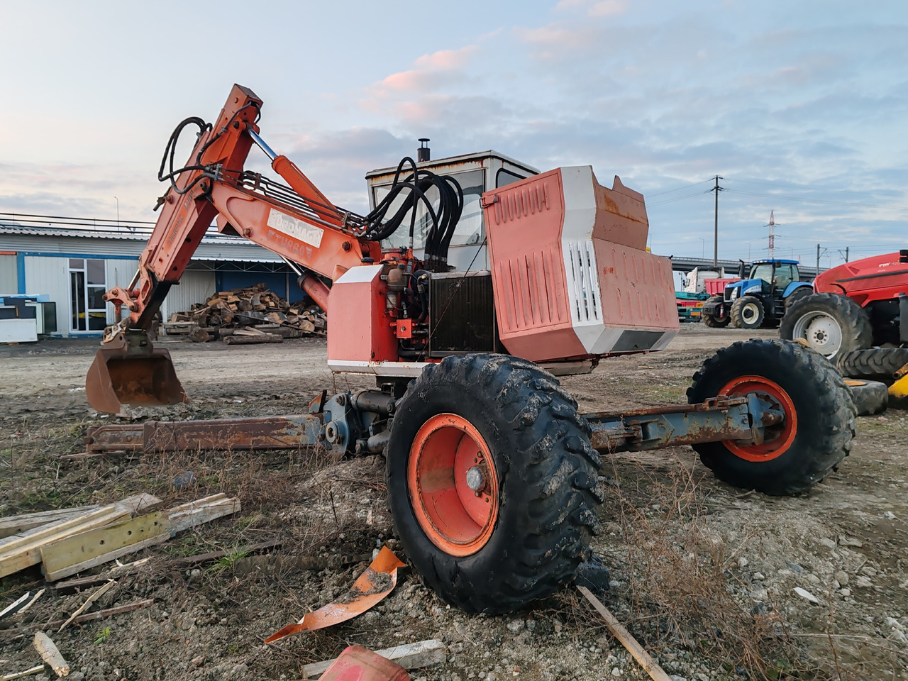 Walking excavator Paianjen Tigrone 6000 Turbo: picture 7