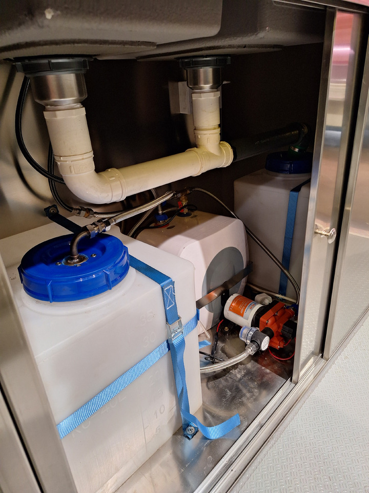 Deli Star Trailer Deli Street Food - Vending trailer: picture 5 Deli Star Trailer Deli Street Food - Vending trailer: picture 5