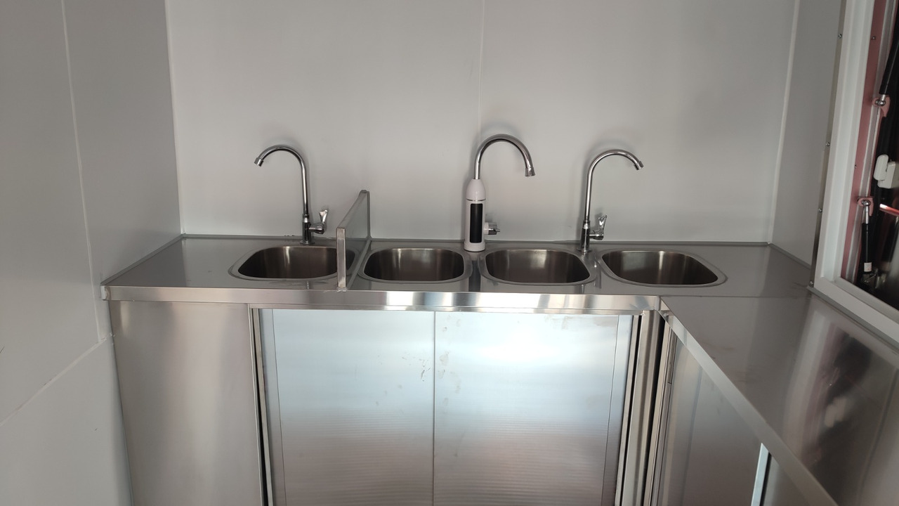 Deli Star Trailer Retro Frenchie HR 5020 Electric - EU standards - Vending trailer: picture 5 Deli Star Trailer Retro Frenchie HR 5020 Electric - EU standards - Vending trailer: picture 5