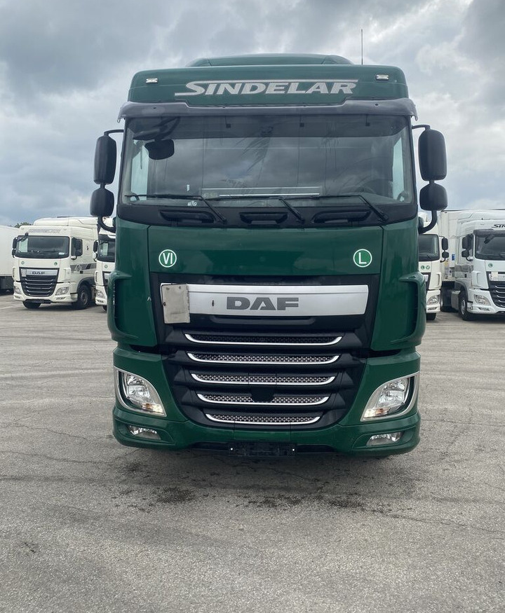 DAF XF 460 - Tractor unit: picture 2 DAF XF 460 - Tractor unit: picture 2