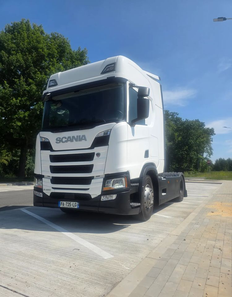 Scania R450 - Tractor unit: picture 4 Scania R450 - Tractor unit: picture 4