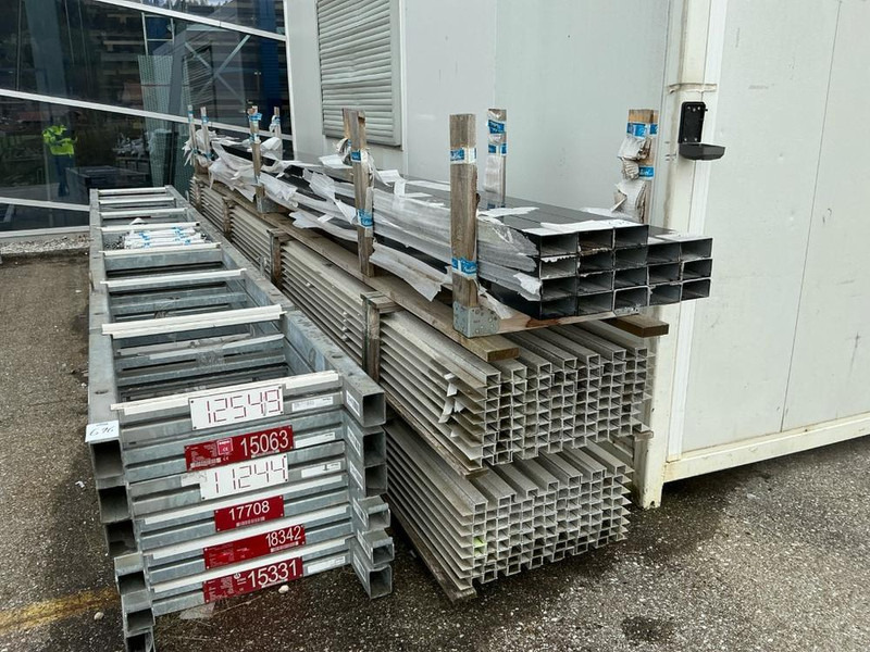 Onbekend - Construction machinery: picture 1 Onbekend - Construction machinery: picture 1