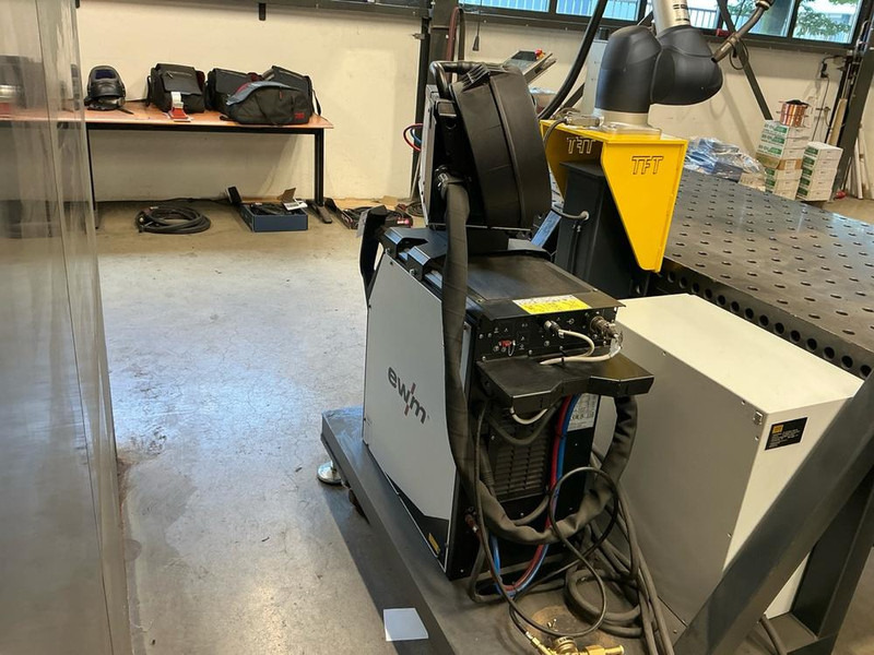 EWM Titan XQ 400 Puls D W R1 5m - Welding equipment: picture 2 EWM Titan XQ 400 Puls D W R1 5m - Welding equipment: picture 2