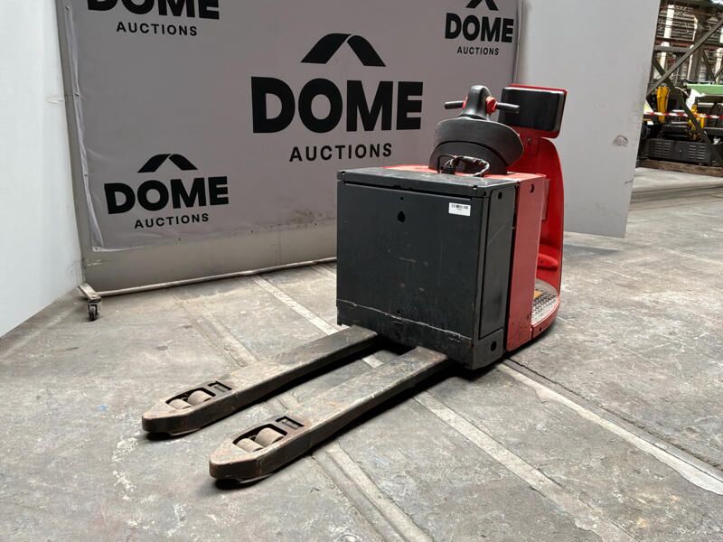 Fenwick-Linde N20 - Pallet truck: picture 1 Fenwick-Linde N20 - Pallet truck: picture 1
