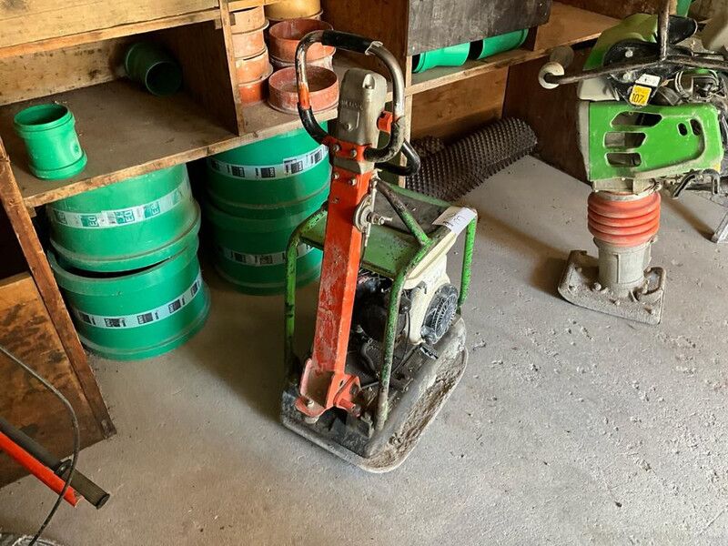Huttek VH 120 - Compactor: picture 3 Huttek VH 120 - Compactor: picture 3