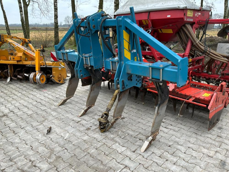 Imants Culter 3.0 - Farm tractor: picture 1 Imants Culter 3.0 - Farm tractor: picture 1