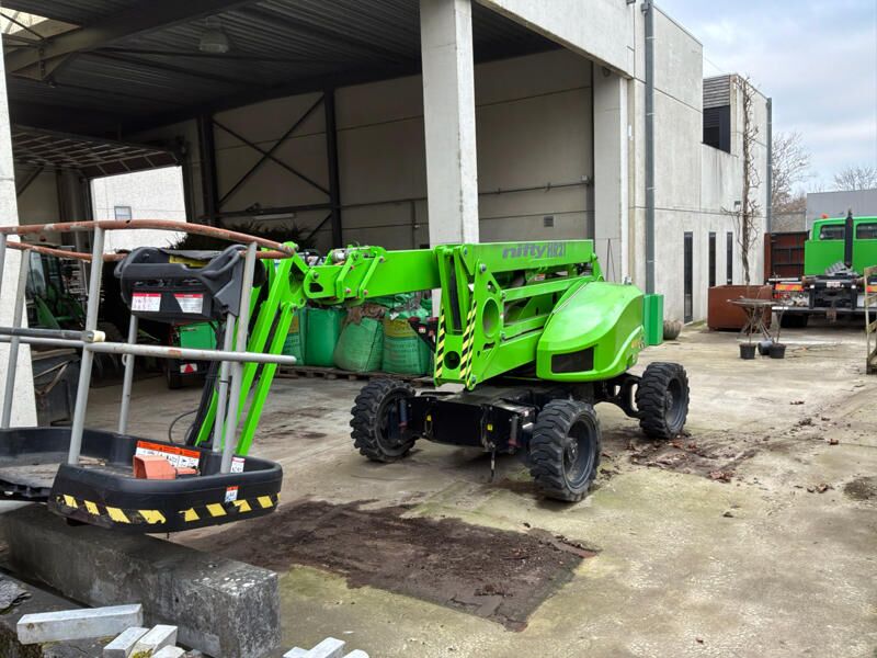 Nifty HR21D 4x4 MK2 - Aerial platform: picture 1 Nifty HR21D 4x4 MK2 - Aerial platform: picture 1