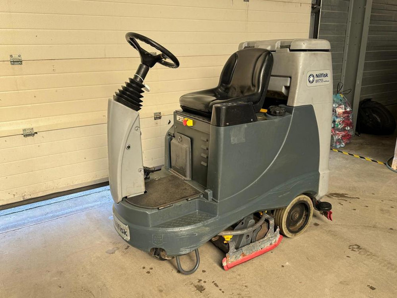 Nilfisk BR755D - Machine tool: picture 1 Nilfisk BR755D - Machine tool: picture 1
