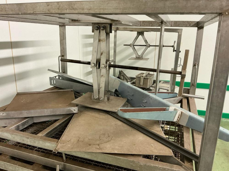 Onbekend - Food processing equipment: picture 3 Onbekend - Food processing equipment: picture 3
