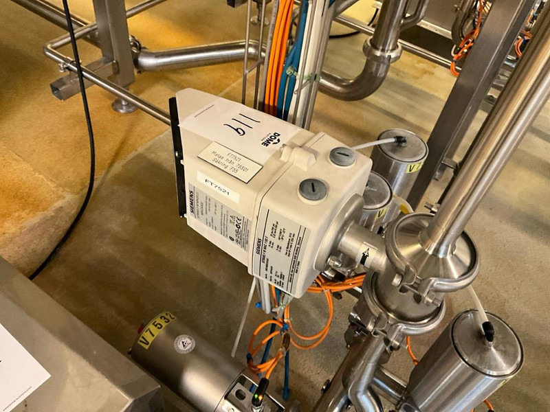SIMENS Sitrans F M Magflo Mag5000 - Food processing equipment: picture 2 SIMENS Sitrans F M Magflo Mag5000 - Food processing equipment: picture 2