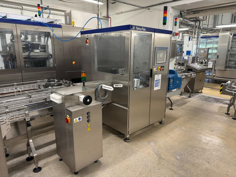Tetra Pak Straw Applicator 30 - Food processing equipment: picture 1 Tetra Pak Straw Applicator 30 - Food processing equipment: picture 1