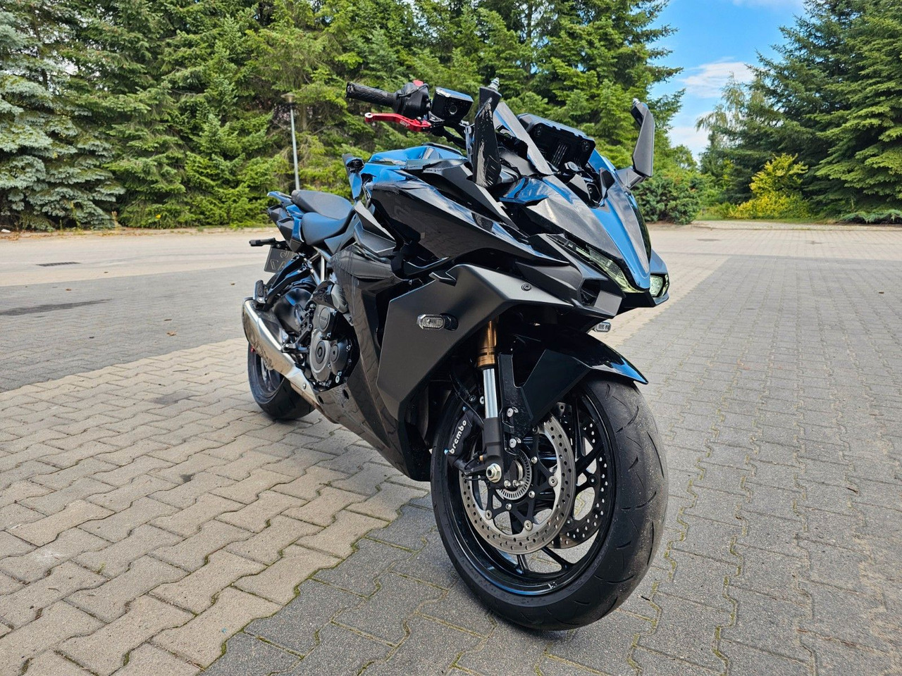 Suzuki GSX-S 1000 GT GSX-S1000GT Gabel / motor ok! - Motorcycle: picture 1 Suzuki GSX-S 1000 GT GSX-S1000GT Gabel / motor ok! - Motorcycle: picture 1
