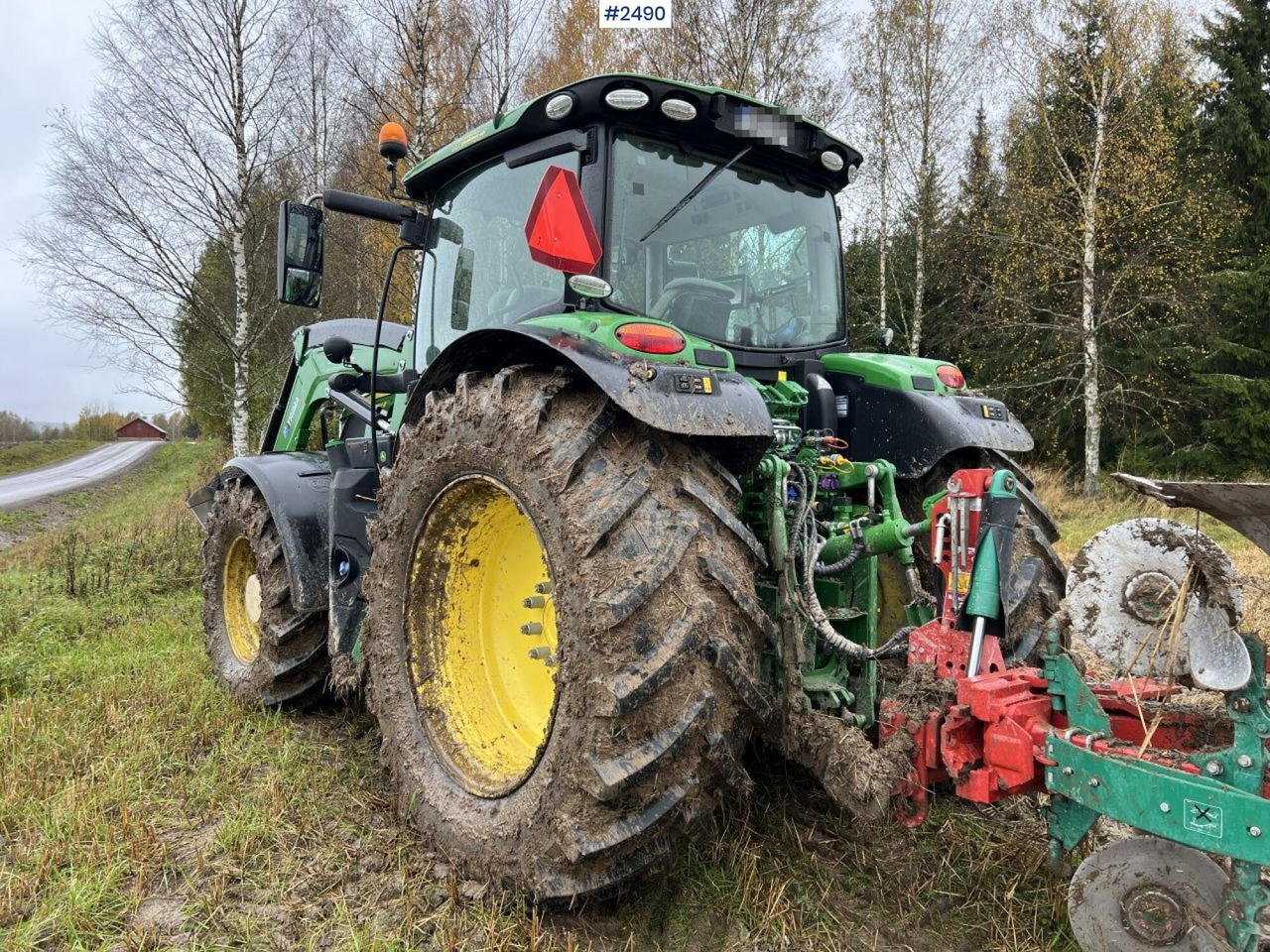 JOHN DEERE 6155R Agricultural tractor - Farm tractor: picture 5 JOHN DEERE 6155R Agricultural tractor - Farm tractor: picture 5