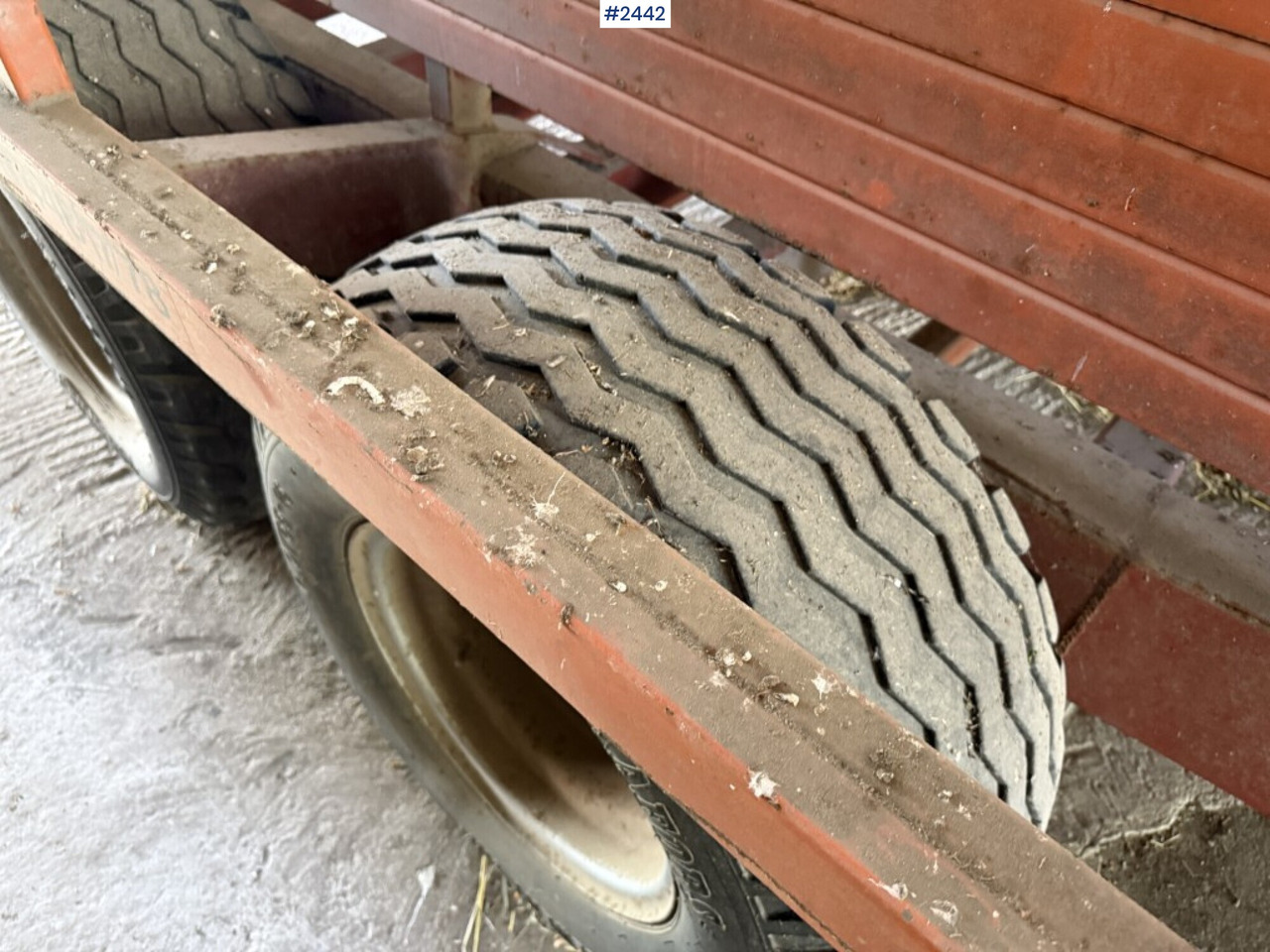 Hay and forage equipment Self-loading trailer small bale Omas CB170 S: picture 12