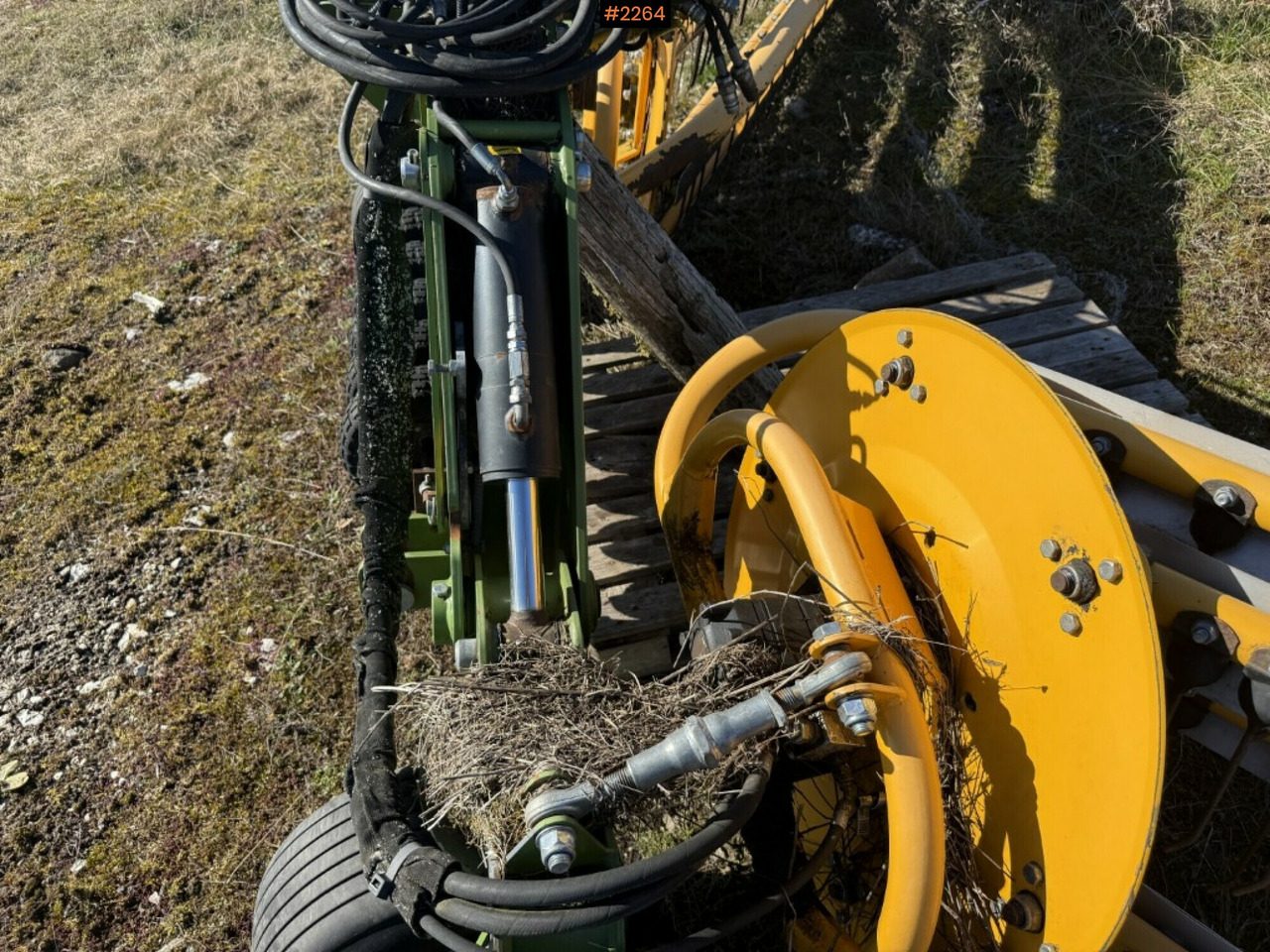 Hay and forage equipment Swather Elho V-Twin 600 front mounted: picture 12