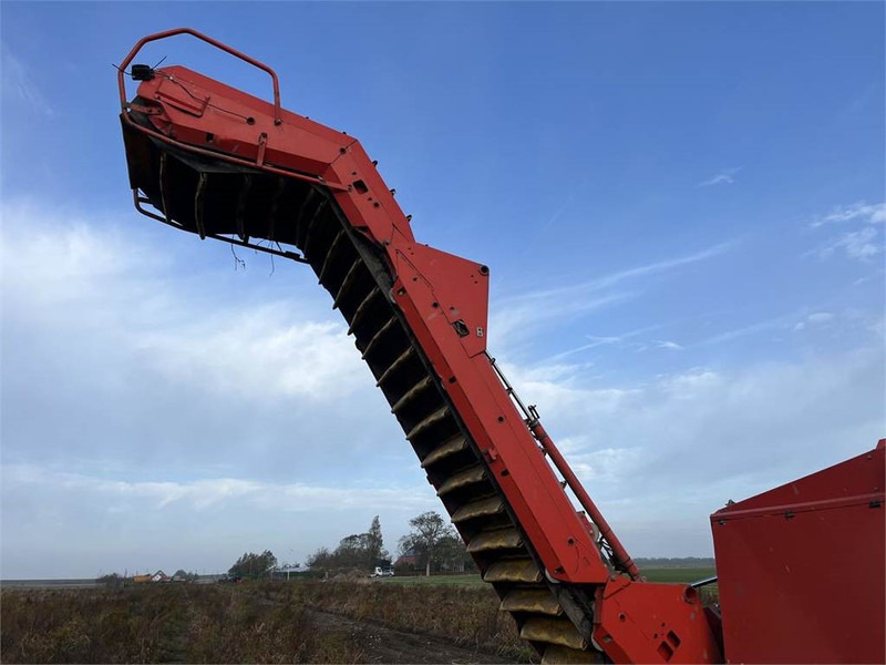 Potato harvester for transportation of food Grimme GV 3000: picture 12
