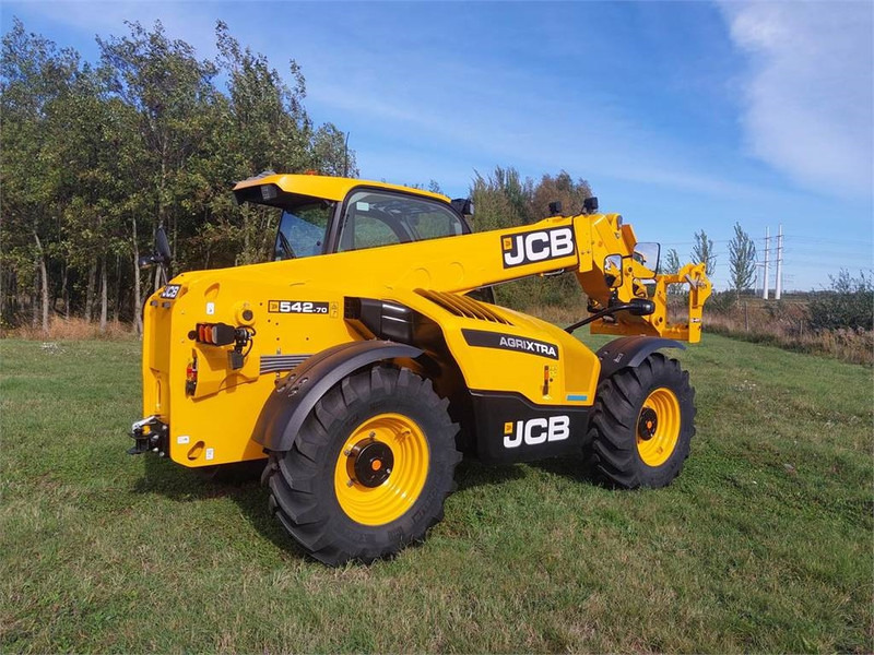 JCB 542-70 AgriXtra DTVT - Telescopic handler: picture 3 JCB 542-70 AgriXtra DTVT - Telescopic handler: picture 3