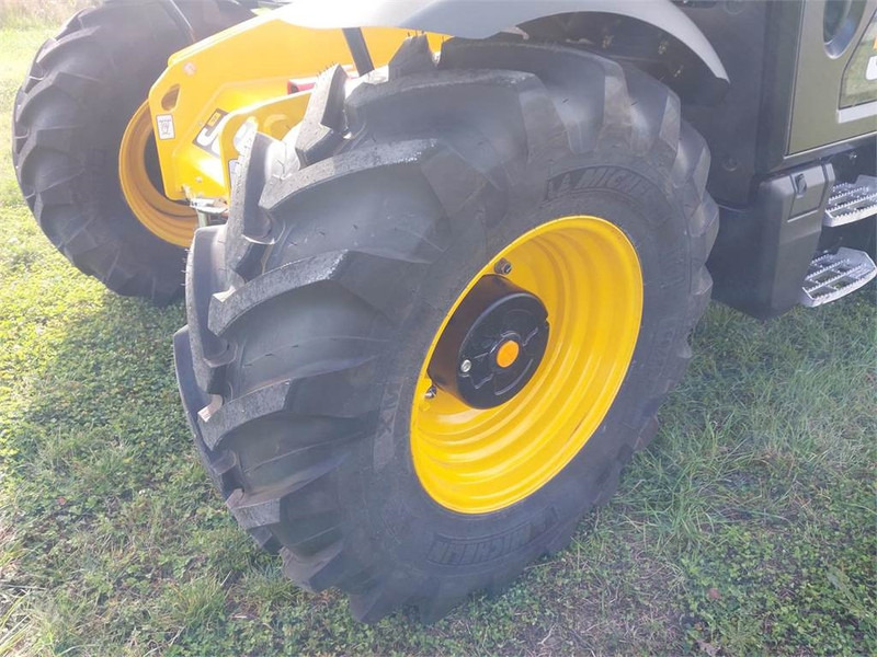 JCB 542-70 AgriXtra DTVT - Telescopic handler: picture 5 JCB 542-70 AgriXtra DTVT - Telescopic handler: picture 5