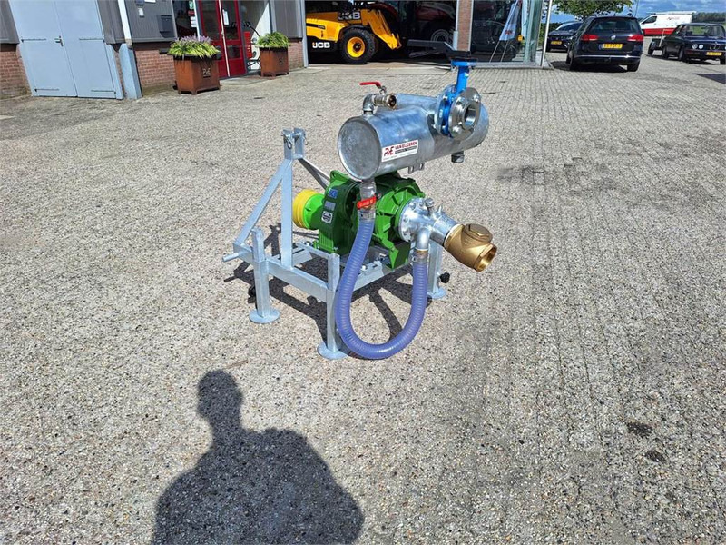 Rovatti T3K80/2E PTO pomp op bok - Tractor mounted sprayer: picture 4 Rovatti T3K80/2E PTO pomp op bok - Tractor mounted sprayer: picture 4