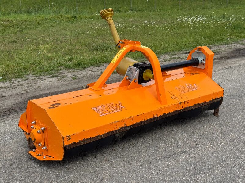 Votex 2102 RA Front Klepelmaaier - Mower: picture 1 Votex 2102 RA Front Klepelmaaier - Mower: picture 1