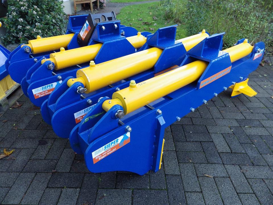 Holzspalter für (Kompakt-) Baggeranbau - Log splitter: picture 3 Holzspalter für (Kompakt-) Baggeranbau - Log splitter: picture 3