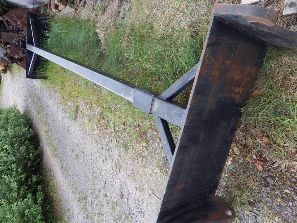 Silokamm Kornschieber Verlängerung an Volvo L30 / Cat 906 908 - Silage equipment: picture 1 Silokamm Kornschieber Verlängerung an Volvo L30 / Cat 906 908 - Silage equipment: picture 1
