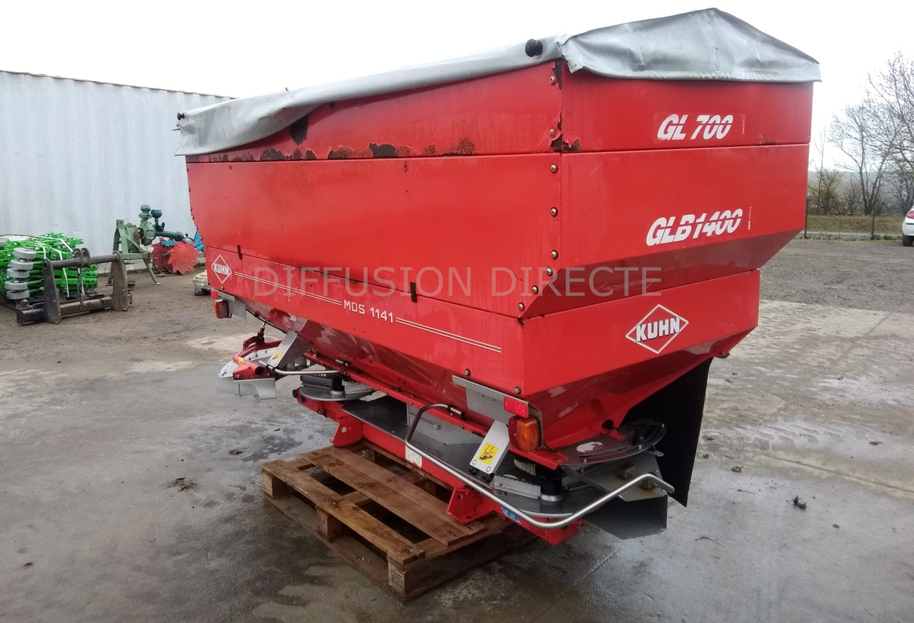 KUHN DISTRIBUTEUR D'ENGRAIS MDS 1141 - Fertilizer spreader: picture 4 KUHN DISTRIBUTEUR D'ENGRAIS MDS 1141 - Fertilizer spreader: picture 4
