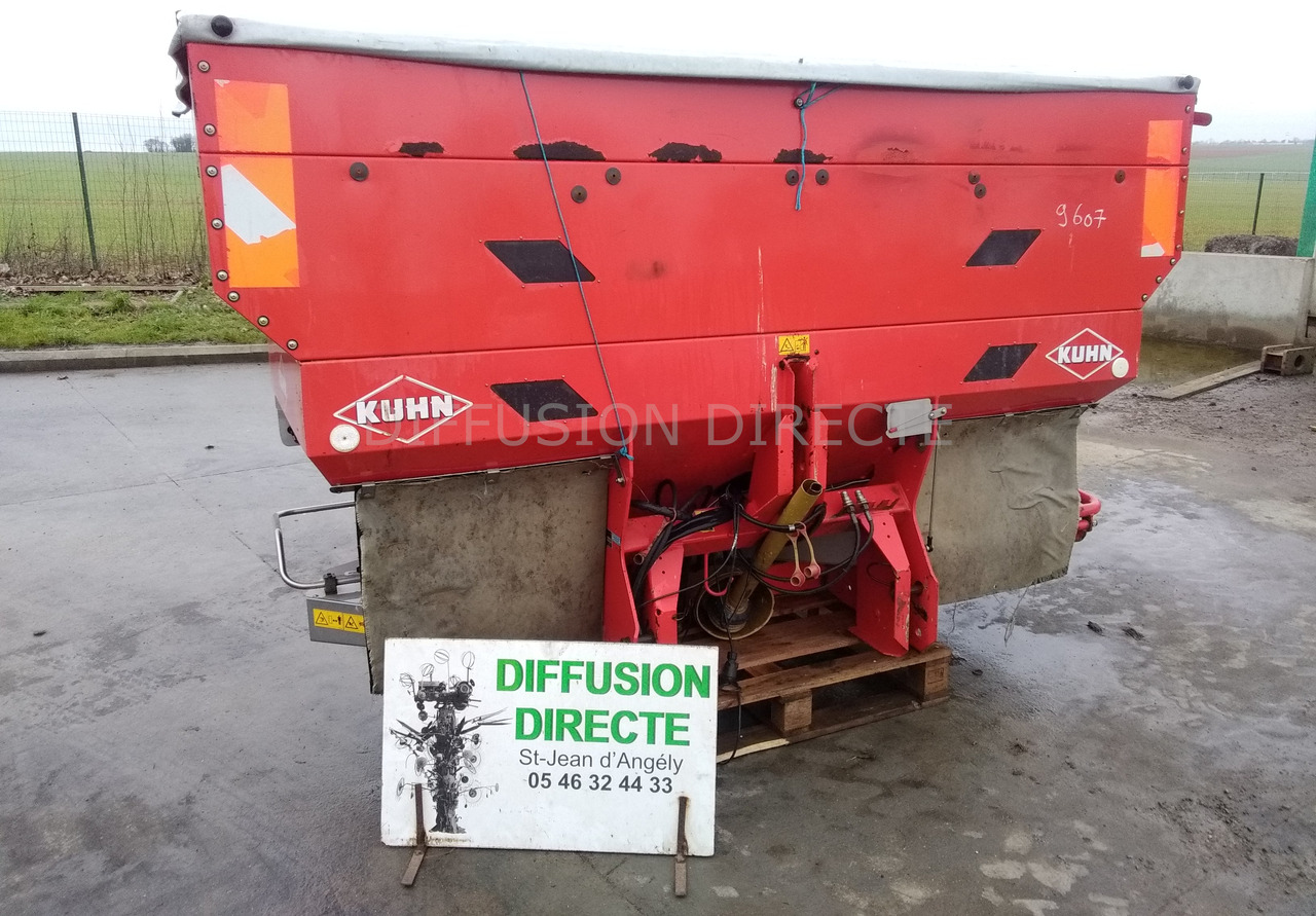KUHN DISTRIBUTEUR D'ENGRAIS MDS 1141 - Fertilizer spreader: picture 1 KUHN DISTRIBUTEUR D'ENGRAIS MDS 1141 - Fertilizer spreader: picture 1