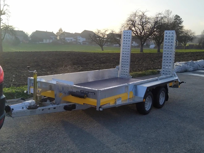 BRIAN JAMES TRAILERS GeneralPlant - Car trailer: picture 1 BRIAN JAMES TRAILERS GeneralPlant - Car trailer: picture 1
