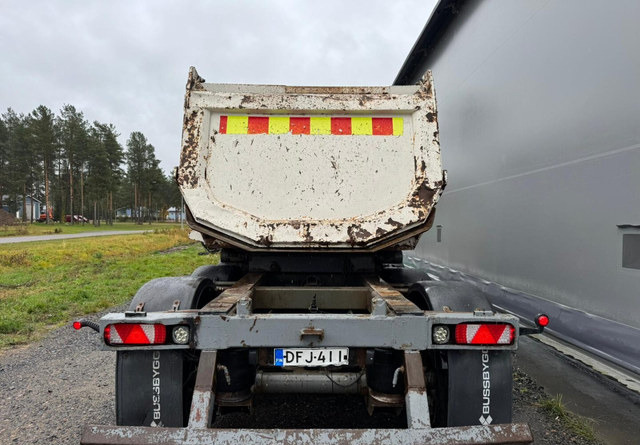 Carnehl3-aks Siirtoteli kippikärry - Tipper semi-trailer: picture 4 Carnehl3-aks Siirtoteli kippikärry - Tipper semi-trailer: picture 4