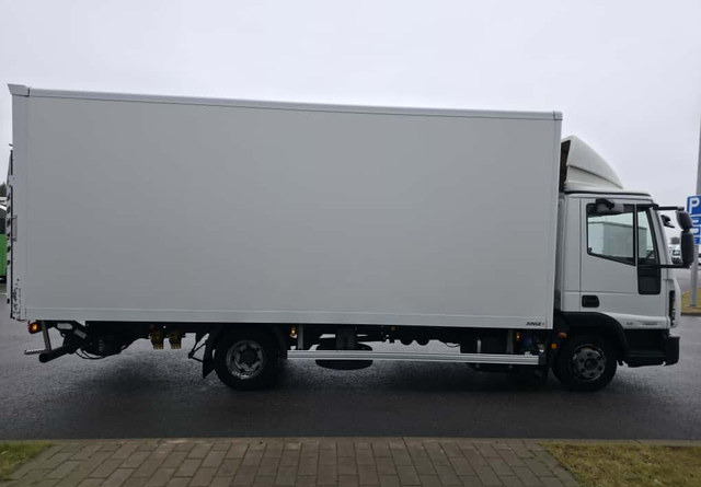 IvecoEurocargo - Box truck: picture 5 IvecoEurocargo - Box truck: picture 5