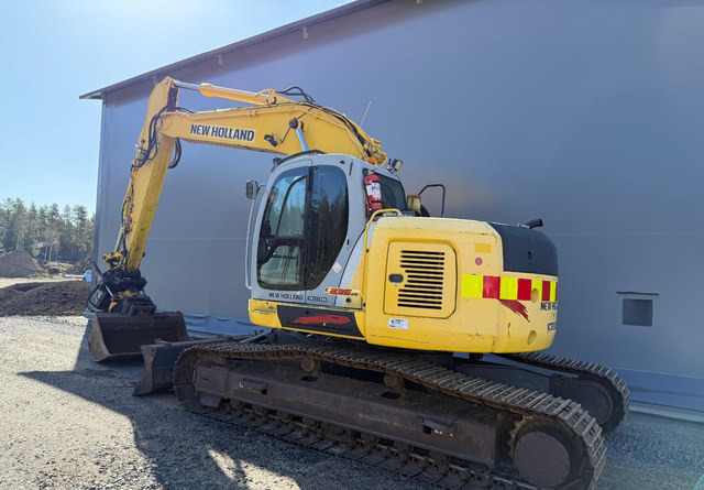 New HollandE235SR - Crawler excavator: picture 3 New HollandE235SR - Crawler excavator: picture 3