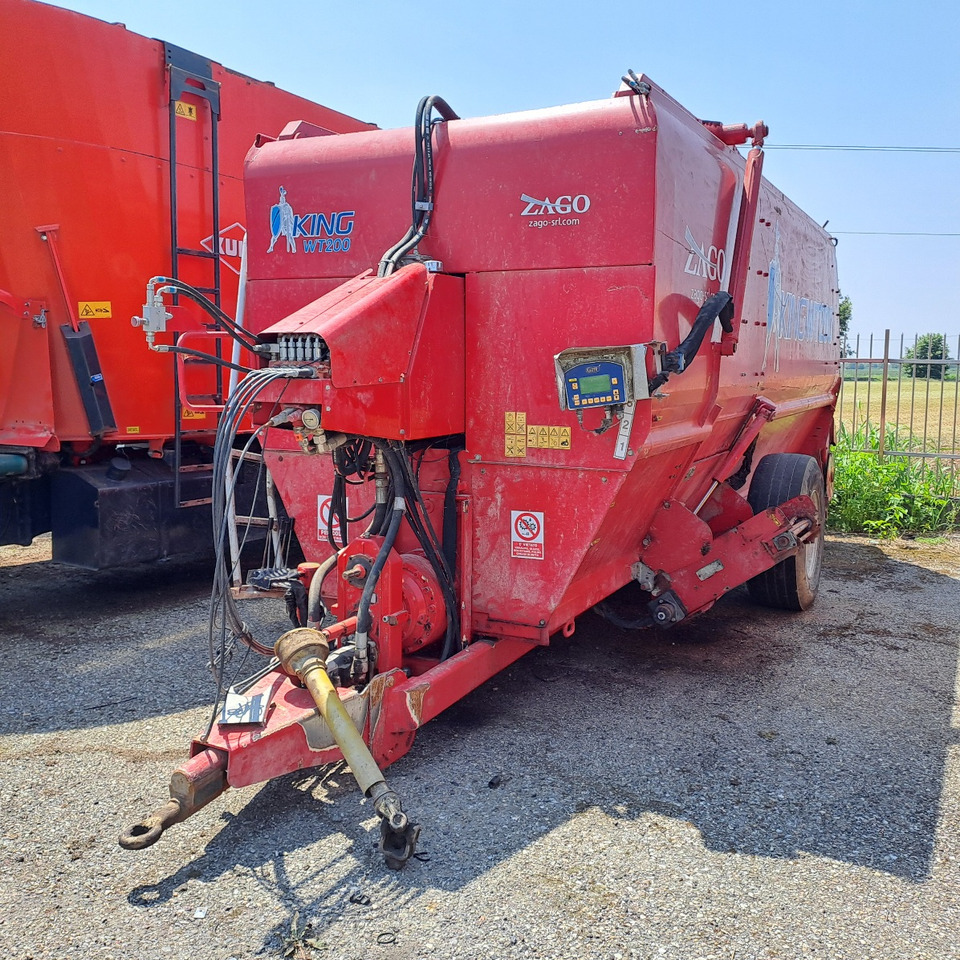 CARRO MISCELATORE TRAINATO ZAGO KING WT 200 - Forage mixer wagon: picture 1 CARRO MISCELATORE TRAINATO ZAGO KING WT 200 - Forage mixer wagon: picture 1