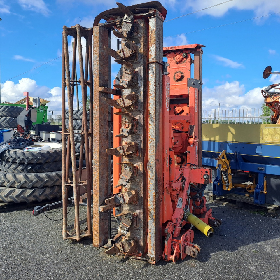 ERPICE ROTANTE PIEGHEVOLE MASCHIO AQUILA 5000 - Rotavator: picture 2 ERPICE ROTANTE PIEGHEVOLE MASCHIO AQUILA 5000 - Rotavator: picture 2