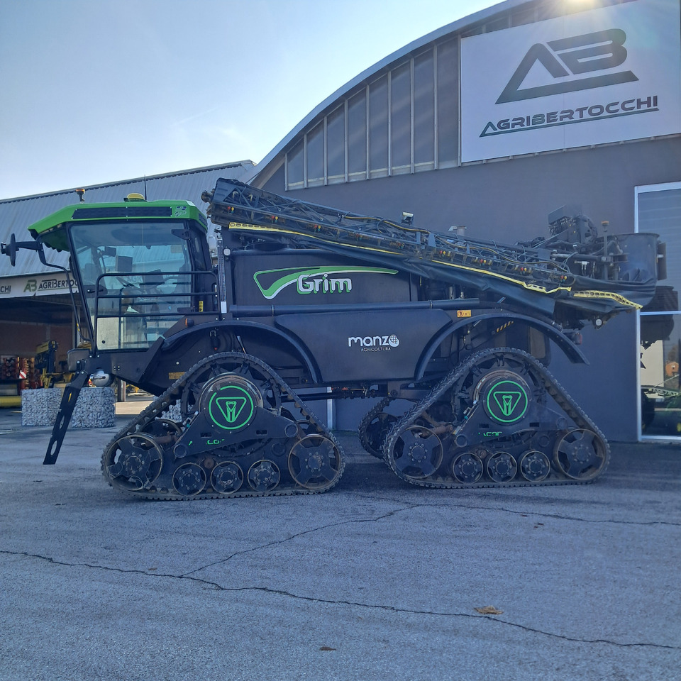 GRIM SERIE 9 - Self-propelled sprayer: picture 2 GRIM SERIE 9 - Self-propelled sprayer: picture 2