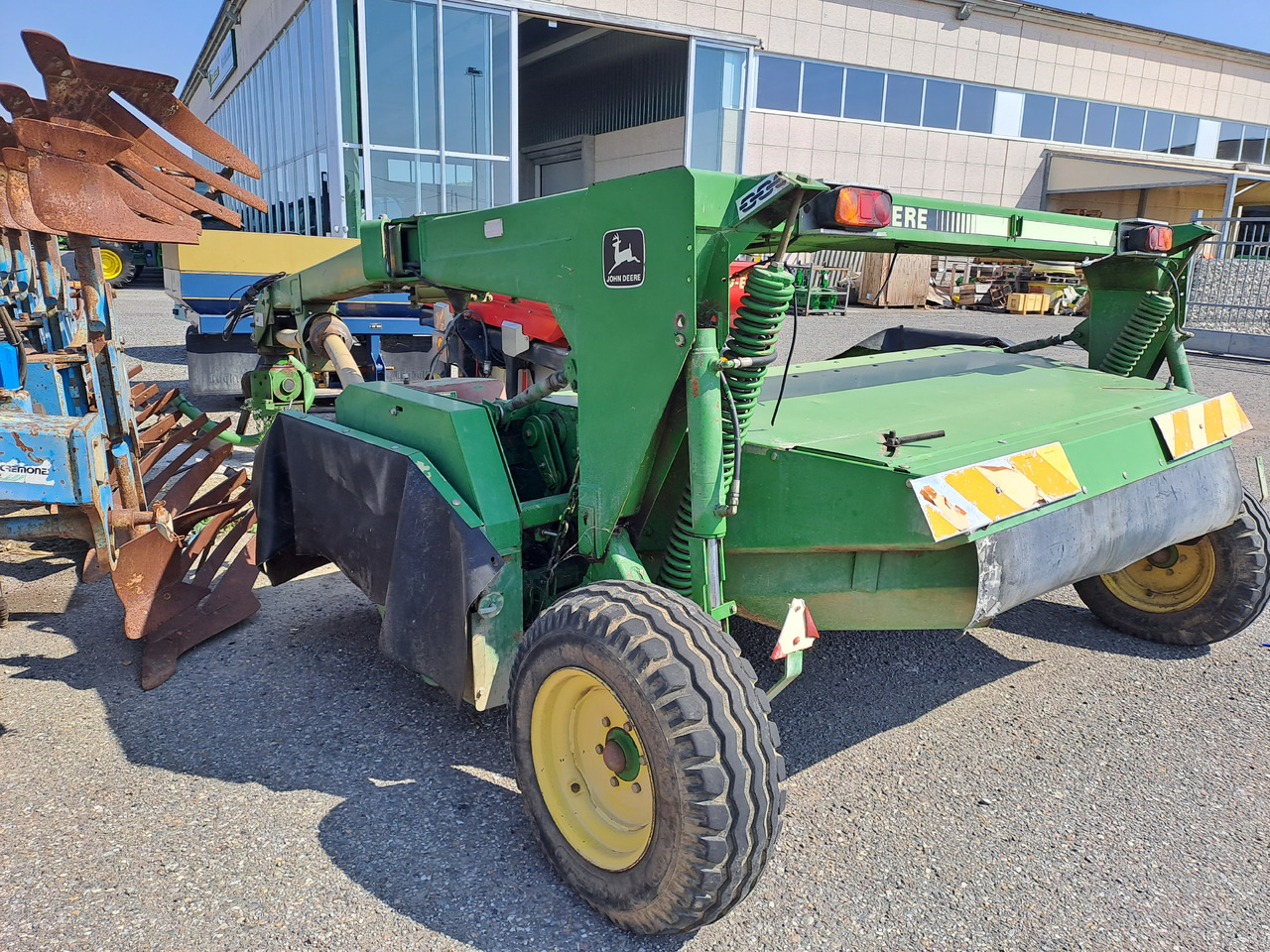 JOHN DEERE 1460 - Mower: picture 1 JOHN DEERE 1460 - Mower: picture 1
