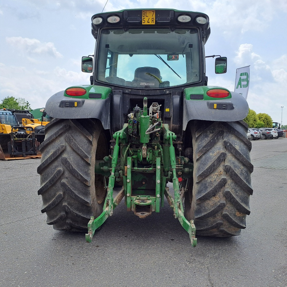 JOHN DEERE 6140R - Farm tractor: picture 4 JOHN DEERE 6140R - Farm tractor: picture 4