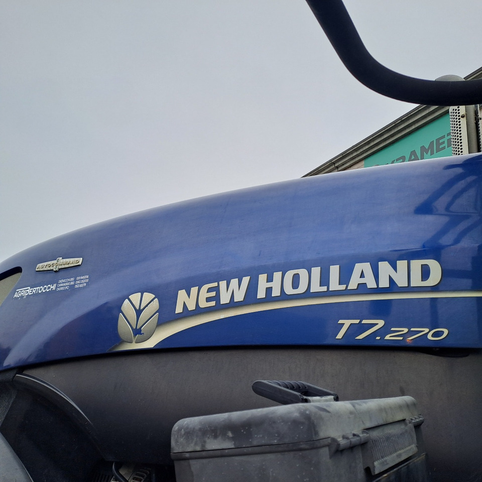 Farm tractor NEW HOLLAND T7.270 BLUEPOWER: picture 7