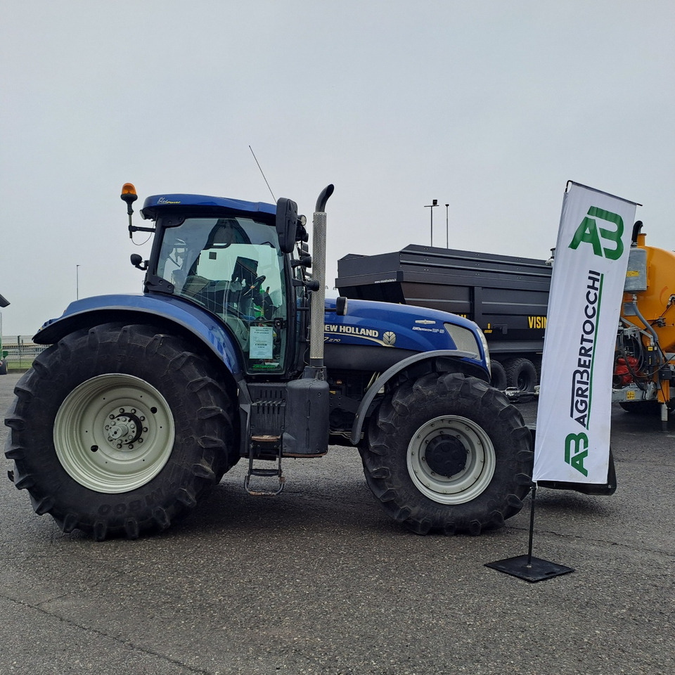 Farm tractor NEW HOLLAND T7.270 BLUEPOWER: picture 12