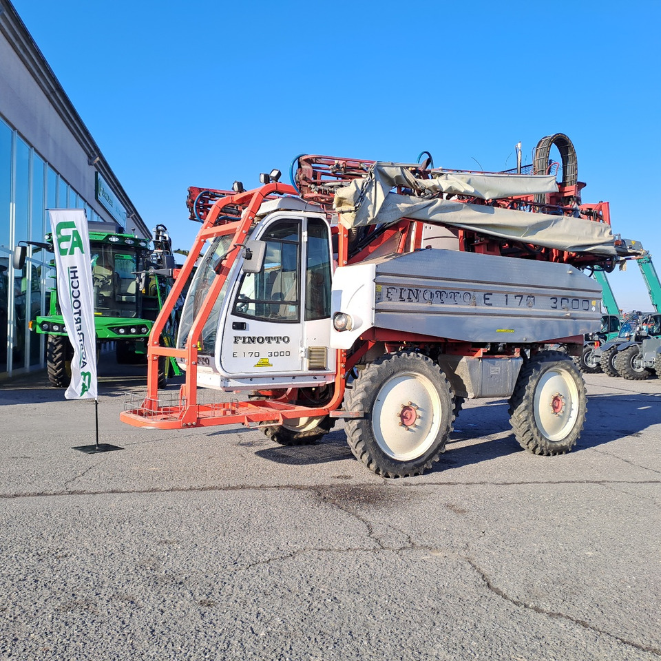 POLVERIZZATORE SEMOVENTE FINOTTO E170 3000 - Self-propelled sprayer: picture 1 POLVERIZZATORE SEMOVENTE FINOTTO E170 3000 - Self-propelled sprayer: picture 1
