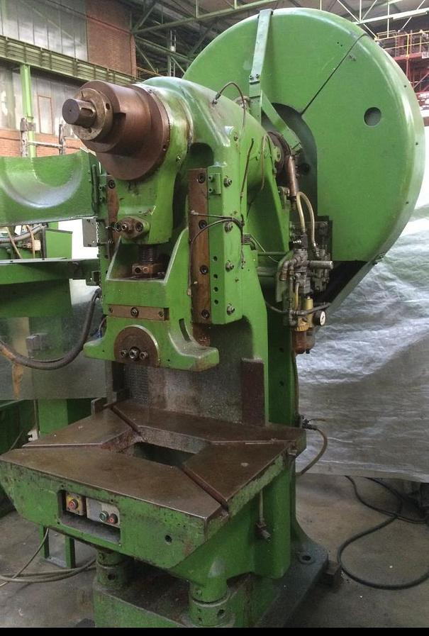 Einständer-Exzenterpresse EBU - Metalworking machinery: picture 4 Einständer-Exzenterpresse EBU - Metalworking machinery: picture 4