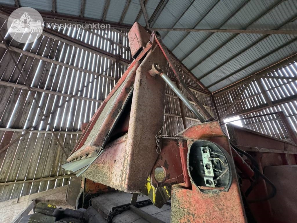 Manure spreader Agrostroj Pelhrimov RUR 55: picture 15