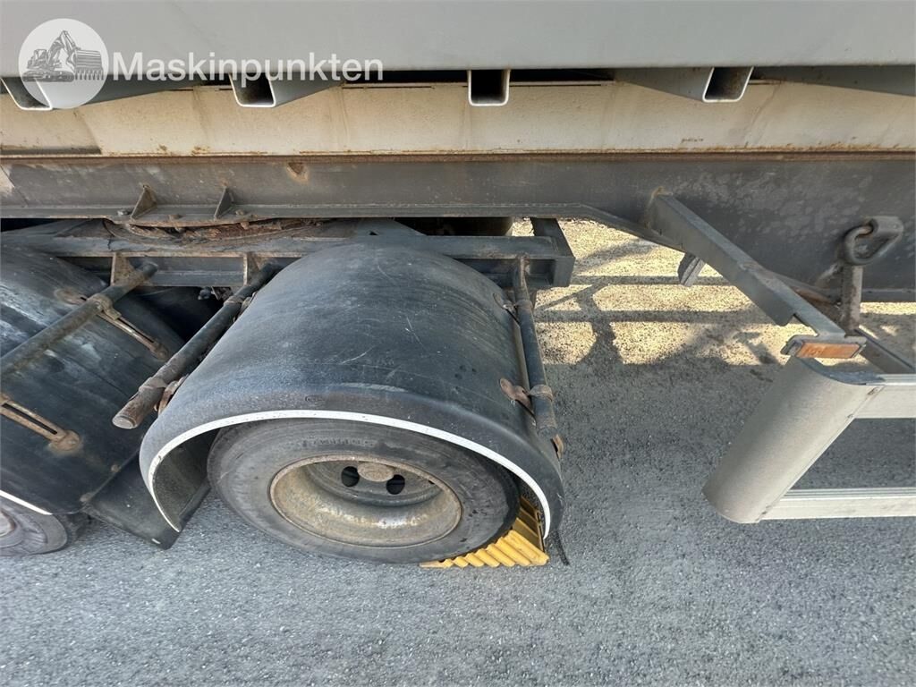 Roll-off/ Skip trailer B.K:S Trailer: picture 50 Roll-off/ Skip trailer B.K:S Trailer: picture 50
