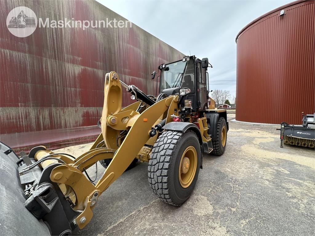 CAT 918M - Wheel loader: picture 1 CAT 918M - Wheel loader: picture 1